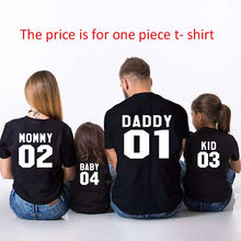 Load image into Gallery viewer, T-shirt DADDY MOMMY KID BABY
